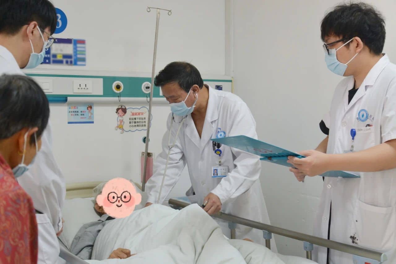 【福德内科】七旬大爷脑梗塞危急，内二团队精准救治