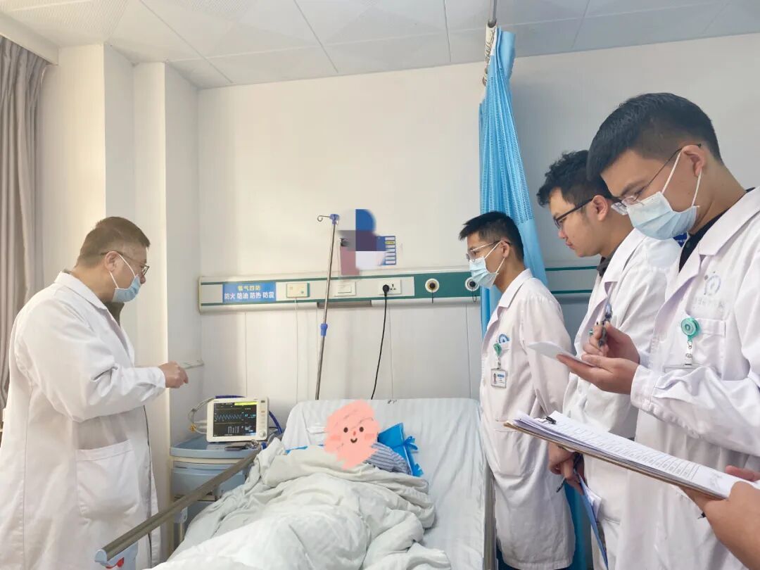 【福德泌尿】攻克复杂移植肾结石难题，重燃患者生命希望